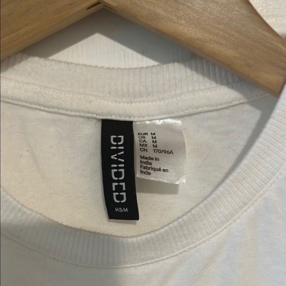 H&M White T-Shirt - Picture 2 of 3